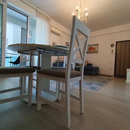 First Wave Ap 8 Navodari