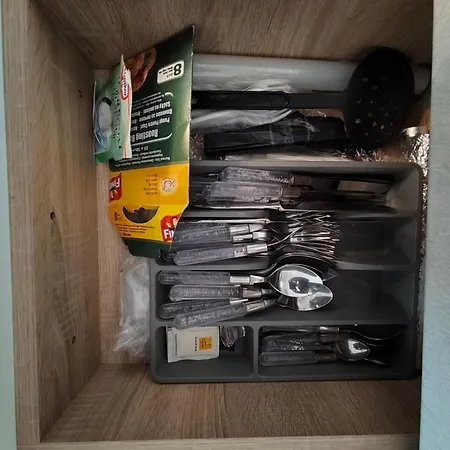 First Wave Ap 8 那沃达利